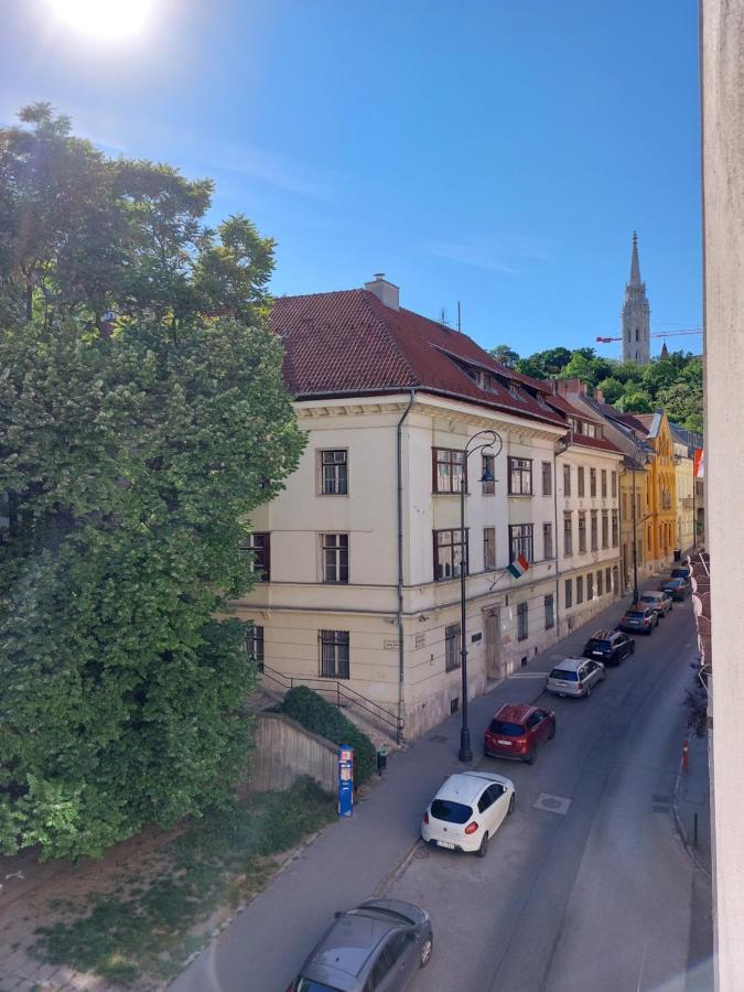 Sunny Studio At The Castle ブダペスト エクステリア 写真