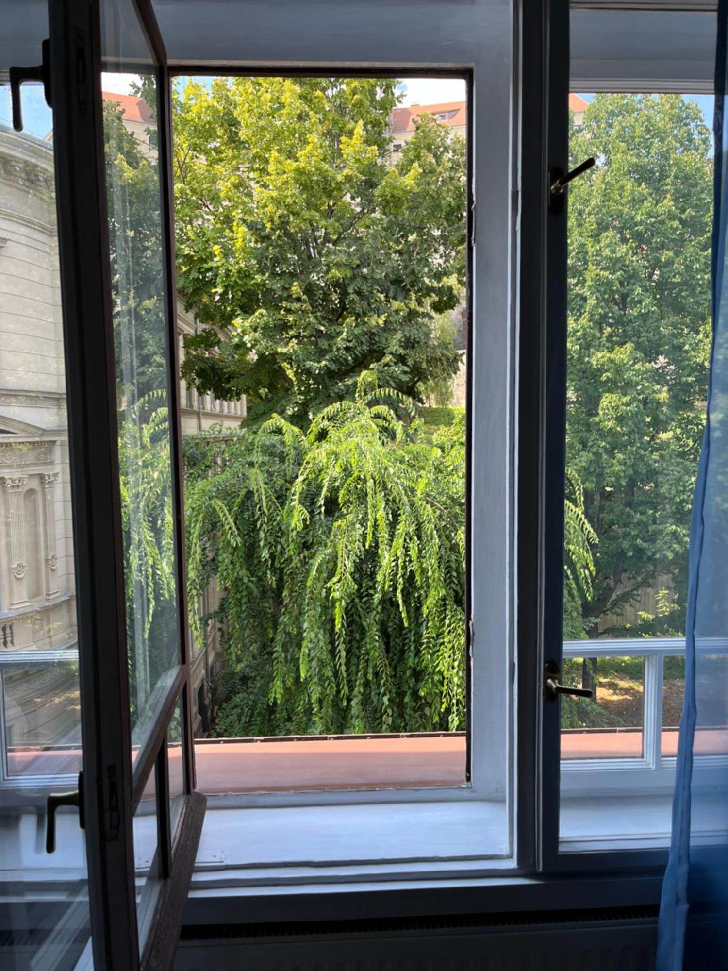 Sunny Studio At The Castle ブダペスト エクステリア 写真